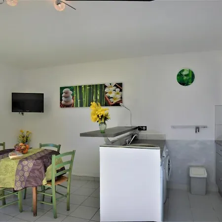 Coste Location Apartment Cassis