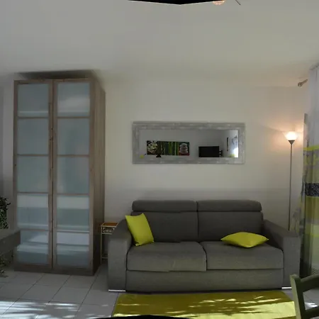 Coste Location アパート カシ