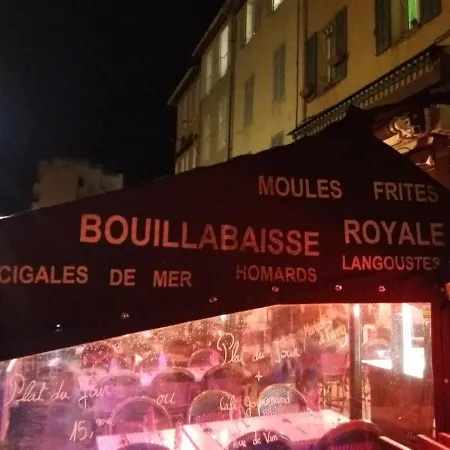 아파트 Coste Location 카시스